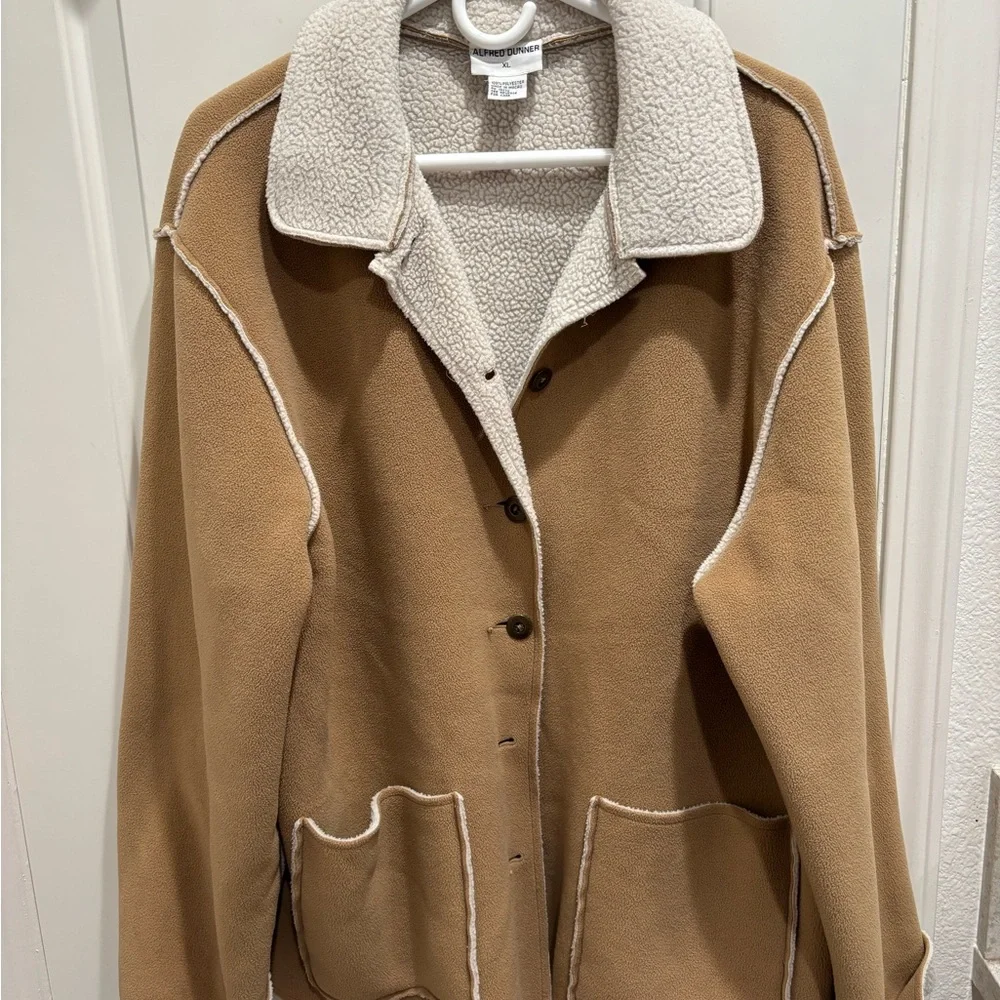 Gently used Alfred Dunner Faux Suede Jacket. - Picture 4 of 6